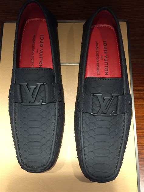 mens dress shoes louis vuitton|louis vuitton boots men.